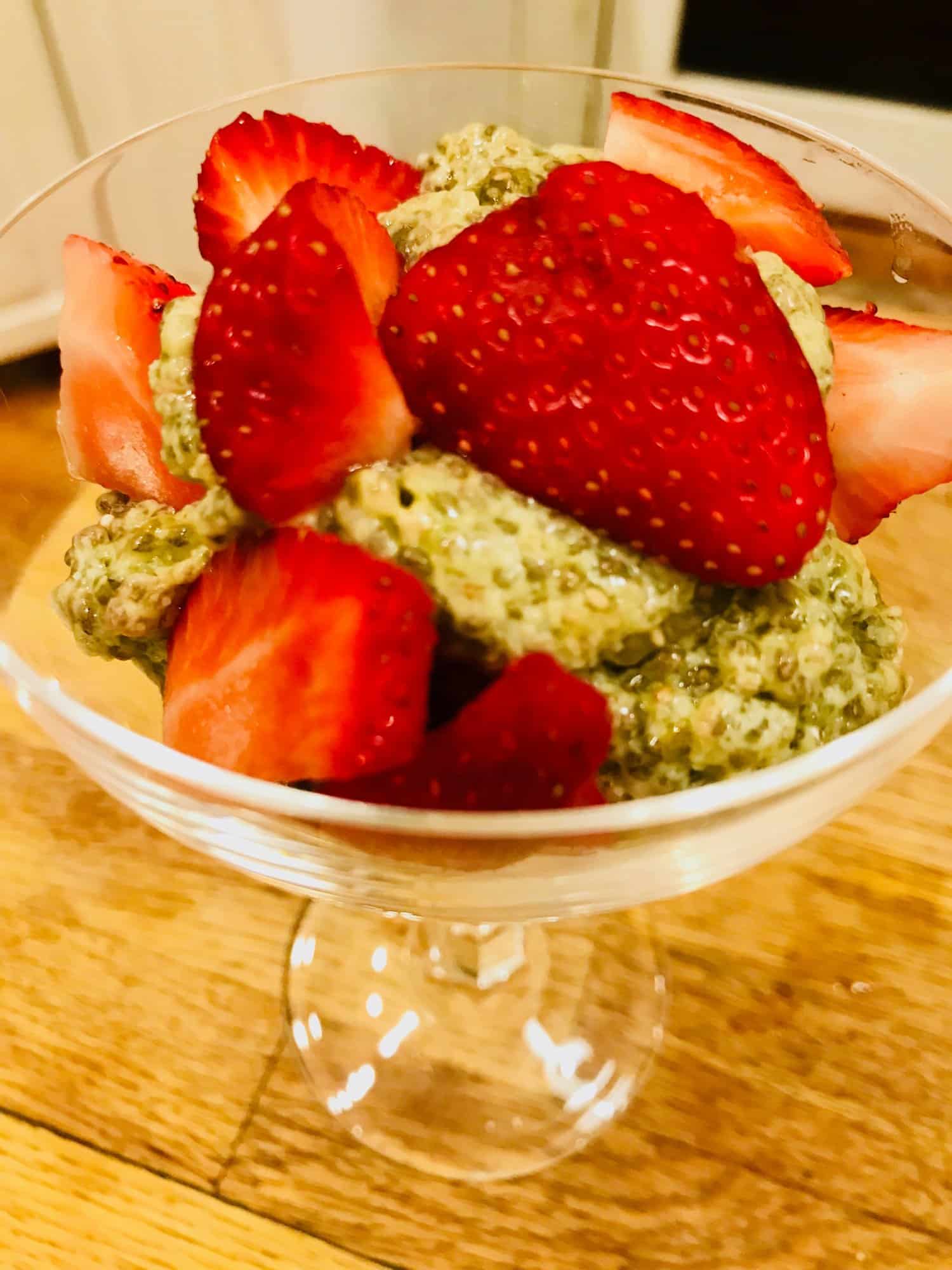 Strawberry keto detox recipe